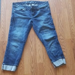 Guess denim capris